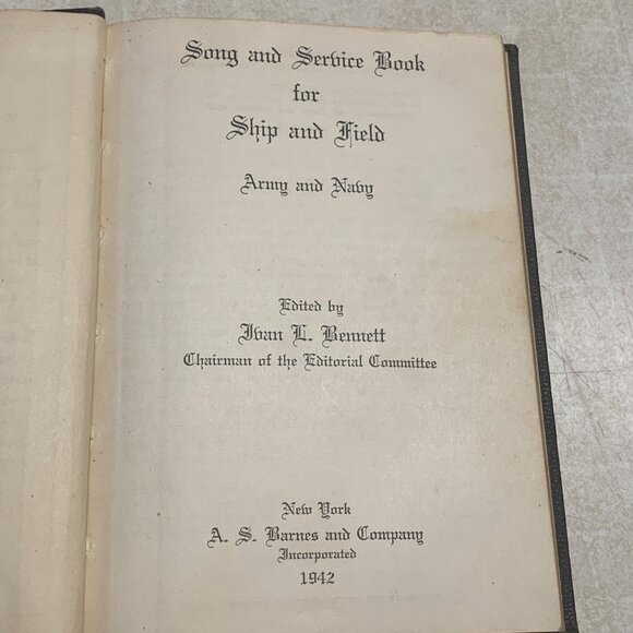 WW2 Era Song and Service Book for Ship and Field Army and Navy 1942 - Picture 2 of 11